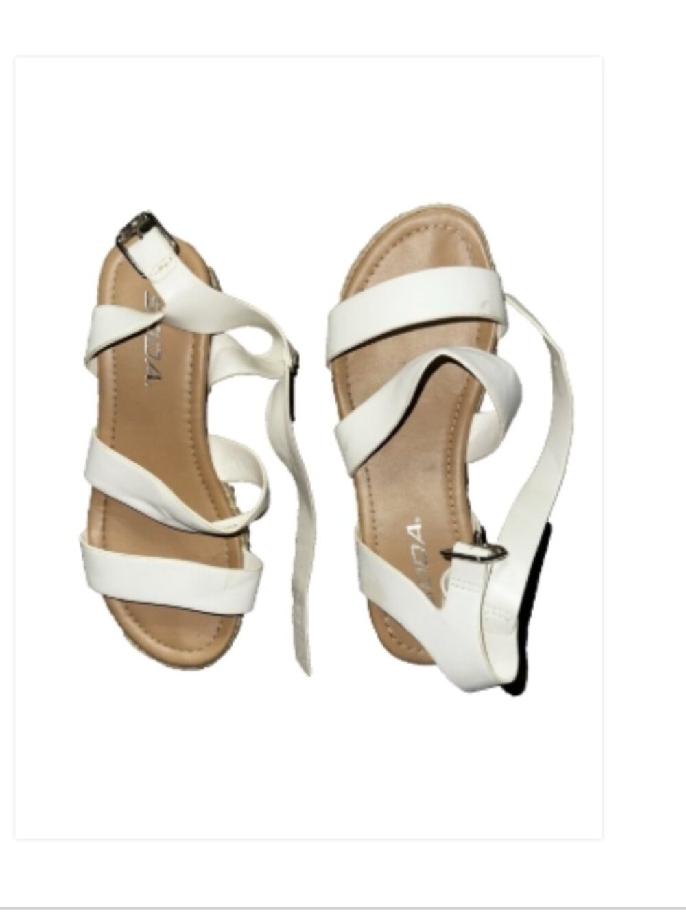🤍SODA White Strappy Sandals Girls Size 3.5 Buckle Flat Summer Shoes
